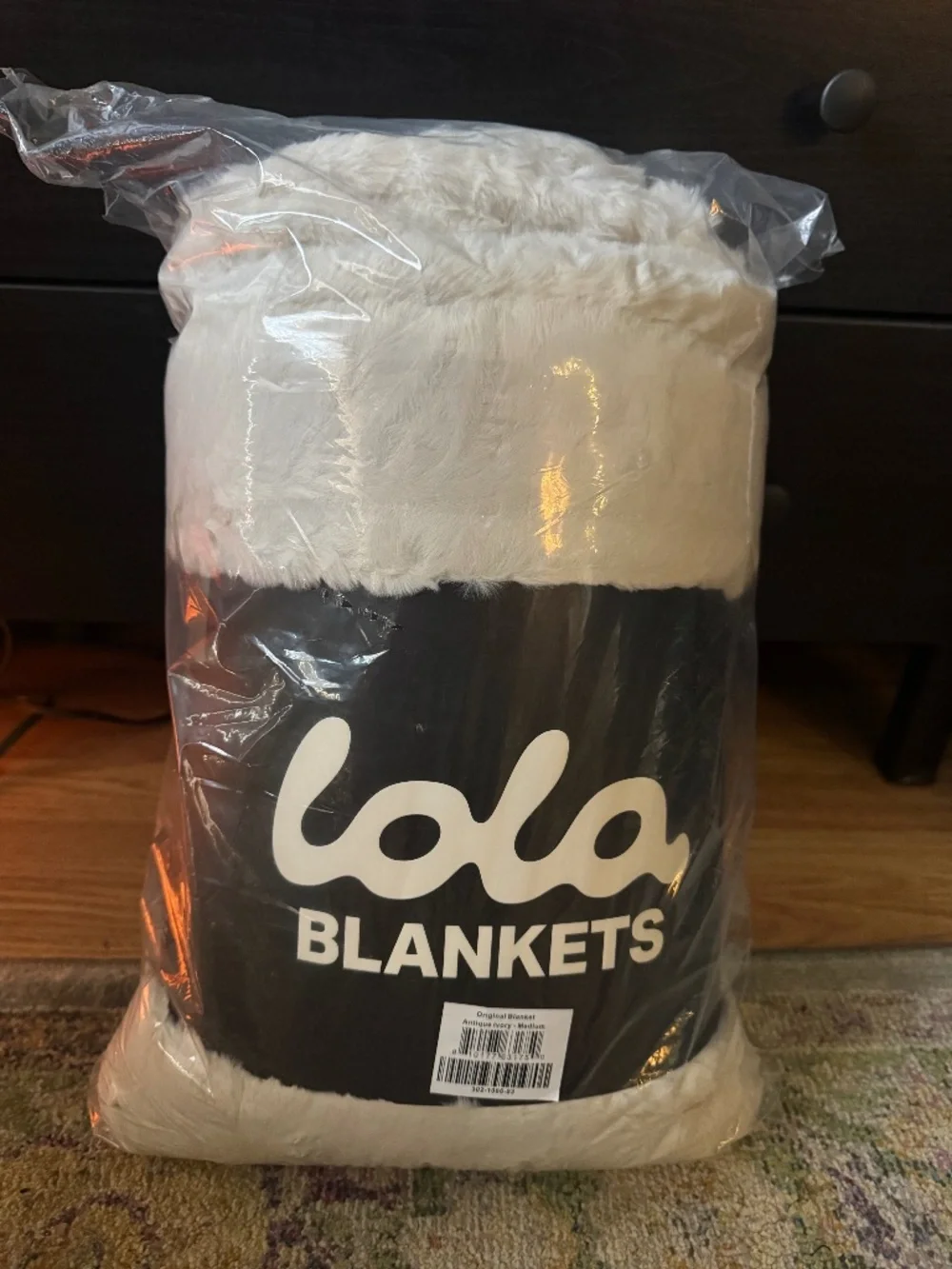 NEW Lola Blanket - Antique Ivory - M
